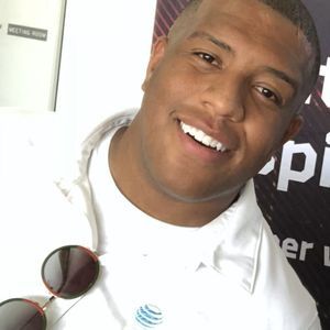 Meet your Posher, Ellis